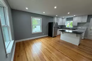 11 Maple St, Trumbull, CT 06611 - Photo 6