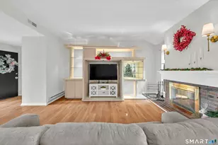 98 Heritage Vlg, Southbury, CT 06488 - Photo 8