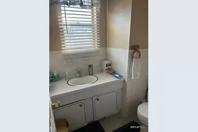 92 Angel Drive #APT C, Waterbury, CT 06708 - Photo 8