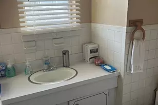 92 Angel Dr, Waterbury, CT 06708 - Photo 8