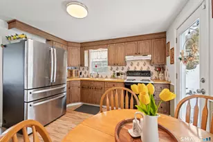 305 Robinwood Rd, Waterbury, CT 06708 - Photo 10