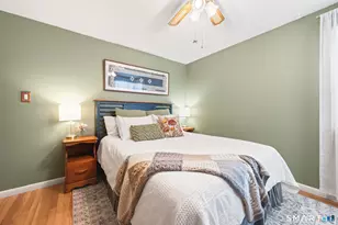 305 Robinwood Rd, Waterbury, CT 06708 - Photo 12