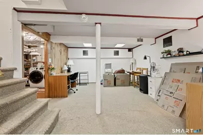 305 Robinwood Road, Waterbury, CT 06708 - Photo 18