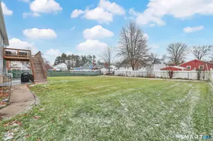 24 Ridge Crest Cir, Wethersfield, CT 06109 - Photo 4