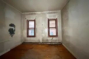 1050 Hancock Ave, Bridgeport, CT 06605 - Photo 14