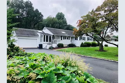 249 New Canaan Avenue, Norwalk, CT 06850 - Photo 2