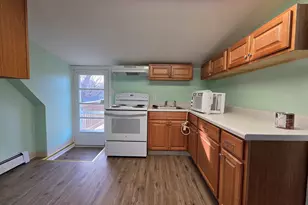 19 B Weatley St, Killingly, CT 06239 - Photo 2