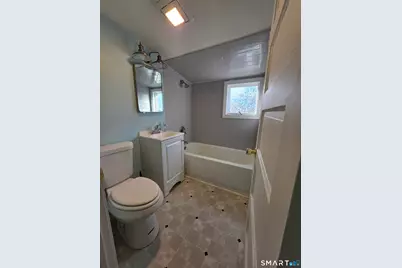 19 B Weatley Street, Killingly, CT 06239 - Photo 8