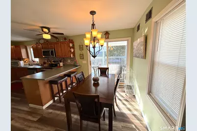 18 Curtice Street, Winchester, CT 06098 - Photo 14