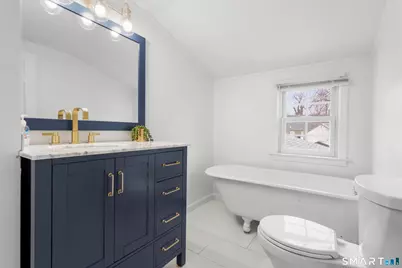 543 East Road, Bristol, CT 06010 - Photo 18