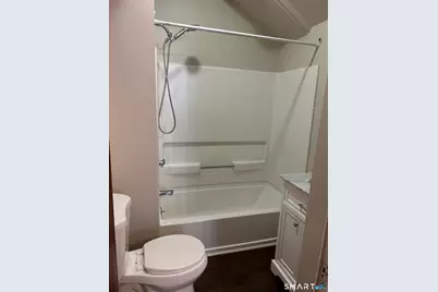 214 Broadway #APT 2, Norwich, CT 06360 - Photo 8