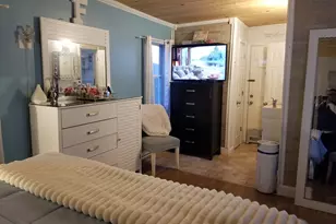 193 Waterville St, Waterbury, CT 06710 - Photo 16