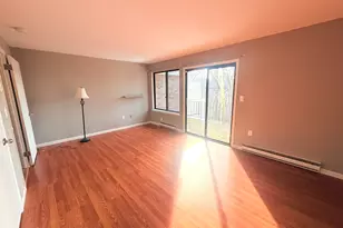 45 Mountain Laurel Ct, Cromwell, CT 06416 - Photo 8