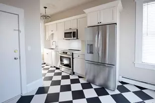 214 Broadway, Norwich, CT 06360 - Photo 2