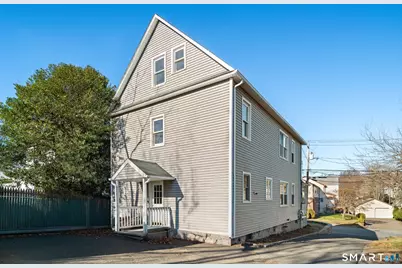 275 Jennings Road #2, Fairfield, CT 06825 - Photo 2