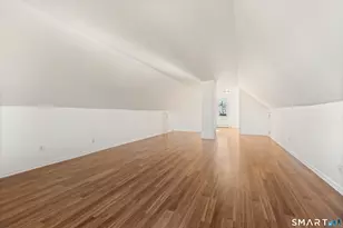 275 Jennings Rd, Fairfield, CT 06825 - Photo 14