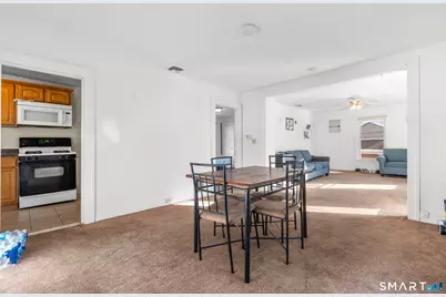 124 Windsor Avenue, Meriden, CT 06451 - Photo 16