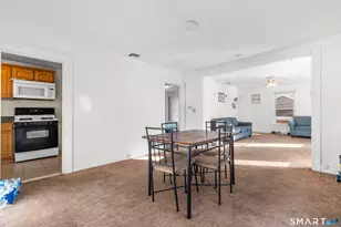 124 Windsor Ave, Meriden, CT 06451 - Photo 16