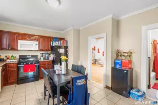 124 Windsor Ave, Meriden, CT 06451 - Photo 10