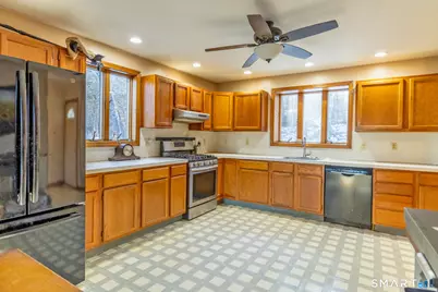 21 Bennett Pond Road, Canterbury, CT 06331 - Photo 2