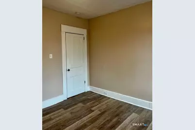 166 Laurel Avenue, Bridgeport, CT 06605 - Photo 14