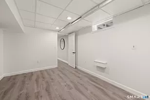 20 Pearl St, Glastonbury, CT 06033 - Photo 20