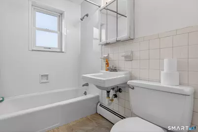 13 Robbins Lane #APT B, Rocky Hill, CT 06067 - Photo 6