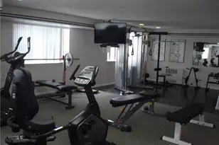 887 Farmington Ave, West Hartford, CT 06119 - Photo 24