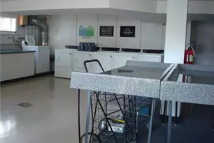 887 Farmington Ave, West Hartford, CT 06119 - Photo 20