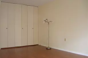 887 Farmington Ave, West Hartford, CT 06119 - Photo 10