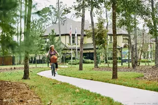 1 Whisper Rdg Wy, Woodbridge, CT 06525 - Photo 16