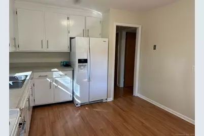 28 North Avenue, North Haven, CT 06473 - Photo 30
