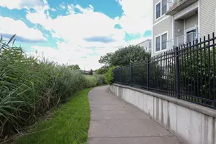 300 Harbour Close, New Haven, CT 06519 - Photo 24