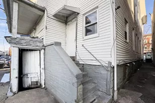 1995 Main St, Bridgeport, CT 06604 - Photo 12