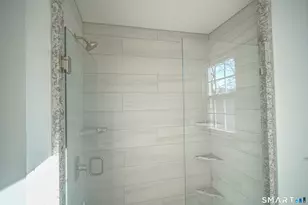 274 Pearl Lake Rd, Waterbury, CT 06706 - Photo 24