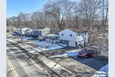 274 Pearl Lake Road, Waterbury, CT 06706 - Photo 10