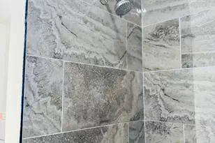 329 Amsterdam Ave, Bridgeport, CT 06606 - Photo 26