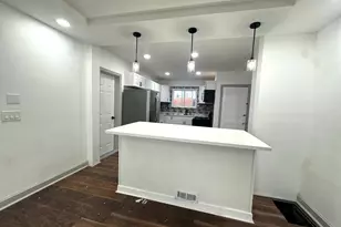 329 Amsterdam Ave, Bridgeport, CT 06606 - Photo 4