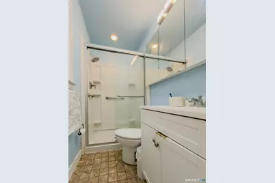 124 Wyndover Lane, Stamford, CT 06902 - Photo 22