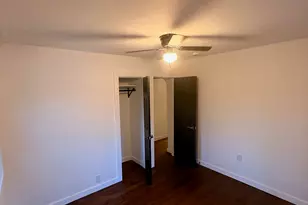 8 Eddy Ct, Montville, CT 06370 - Photo 4