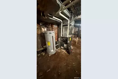 61 Randolph Avenue, Meriden, CT 06451 - Photo 36