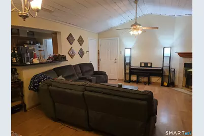 90 Crown Knoll Court #APT 144, Groton, CT 06340 - Photo 8