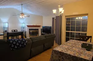 90 Crown Knoll Ct, Groton, CT 06340 - Photo 10