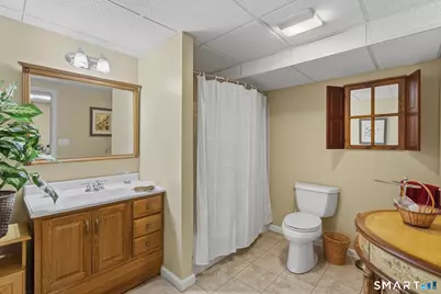 8 Old Barn Road #8, East Windsor, CT 06088 - Photo 38