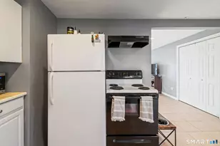 20 Audette Dr, Wallingford, CT 06492 - Photo 12