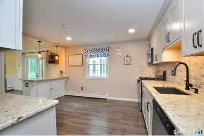 85 Winthrop Road, Windsor, CT 06095 - Photo 14