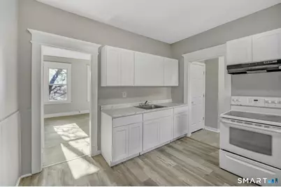 4 Templeton Street #2B, Waterbury, CT 06710 - Photo 8