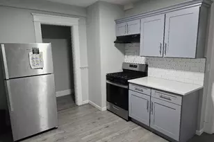 268 Pine St, Waterbury, CT 06710 - Photo 2