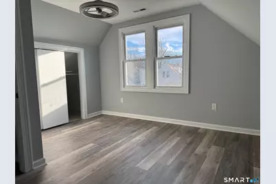 39 Lander Street #3rd Floor, New Haven, CT 06511 - Photo 4