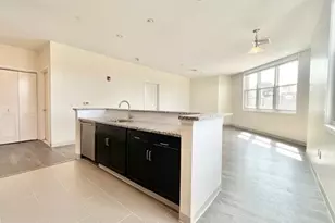 215 Stillwater Ave, Stamford, CT 06902 - Photo 2